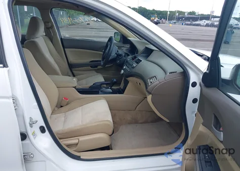 2010 Honda Accord 2.4 Lx из США, поврежденный, VIN 1HGCP2F32AA087760